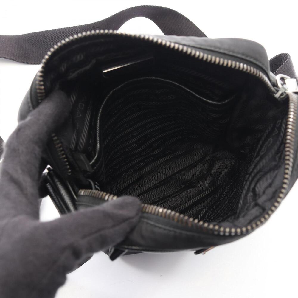 PRADA Bag - Picture 3 of 9